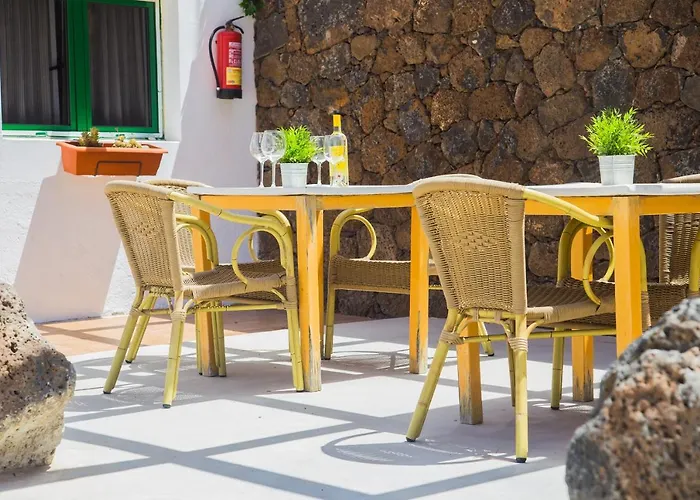 Casa Volcan Y Mar * Яйса