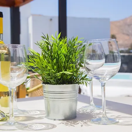 Casa Volcan Y Mar Kır Evi *